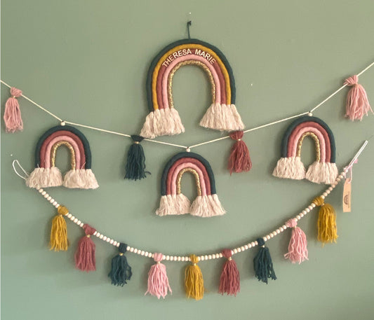 Makramee Regenbogen Wimpelkette Wandbehang Boho Regenbogen Kinderzimmer Deko Wickeltisch Deko Boho Girlande