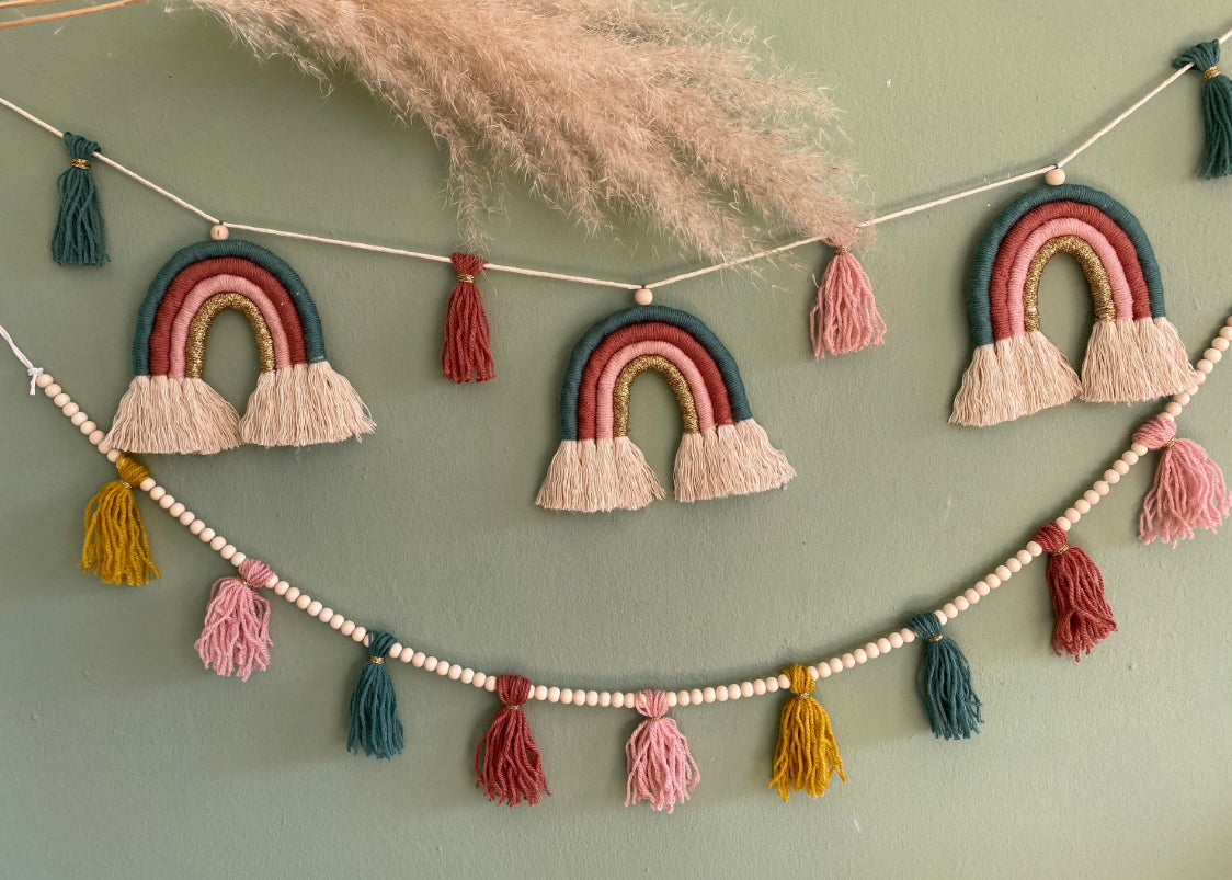 Makramee Regenbogen Wimpelkette Wandbehang Boho Regenbogen Kinderzimmer Deko Wickeltisch Deko Boho Girlande