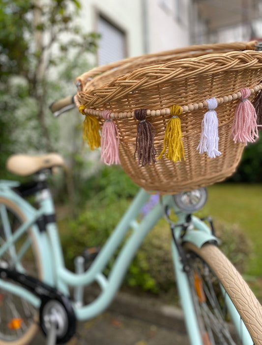 Fahrradkorb Wimpelkette Makramee Girlande Sommer Boho Fahrradkette Fahrradgirlande (Kopie) (Kopie) (Kopie)